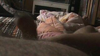 Tanias handjob and farts - porn video