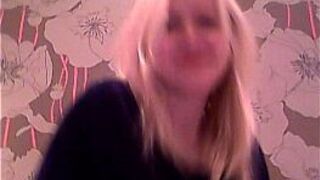 my girlfriend fucks her pussy and her ass - porn video